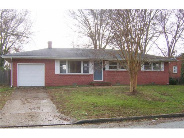 7 Rosewood Lane, Newport News, VA 23602 