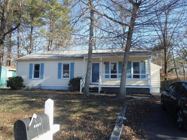 8613 Hunterstand Ct, Richmond, VA 23237 