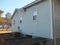 805 2nd Ave, Crewe, VA 23930 