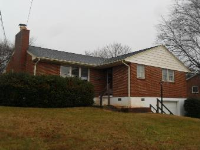 708 Hayes Dr, Lynchburg, VA 24502 