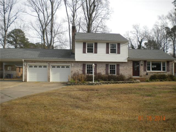 4117 Summerset Dr, Portsmouth, VA 23703 