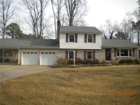 4117 Summerset Dr, Portsmouth, VA 23703 