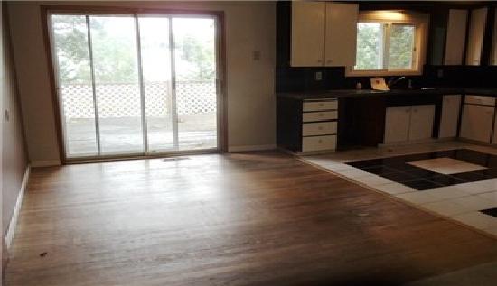 20818 15th Avenue South, Des Moines, WA 98198 