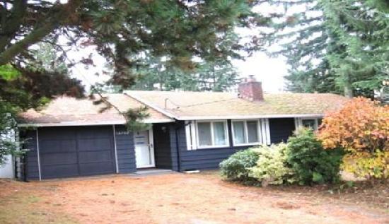 18708 3rd Ave South, Burien, WA 98148 