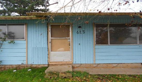 625 E Elm Ave, La Center, WA 98629 
