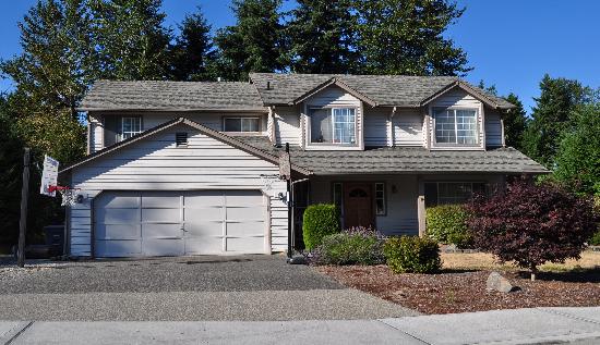19104 109th Street East, Bonney Lake, WA 98391 