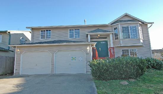 1210 Loves Hill Drive, Sultan, WA 98294 