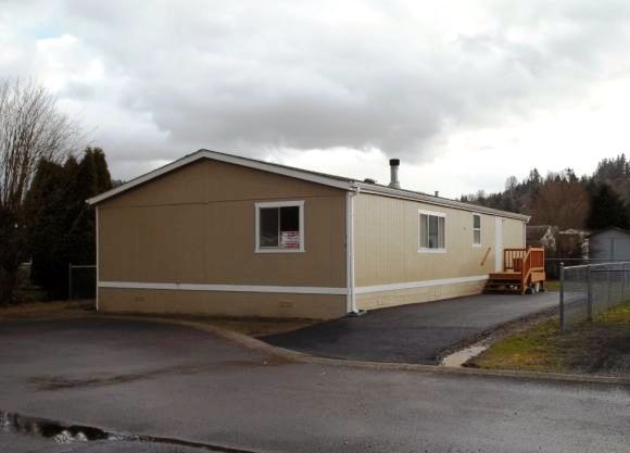 312 Peacock, Space 194, Kelso, WA 98626 