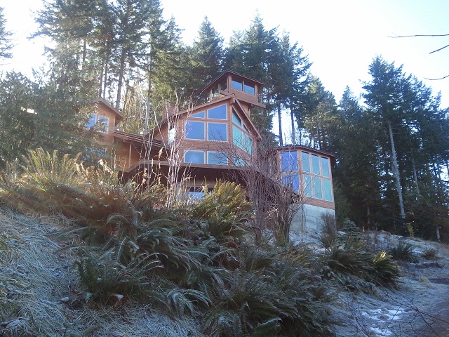 704 Summit Lake Shore Rd, Olympia, WA 98502 