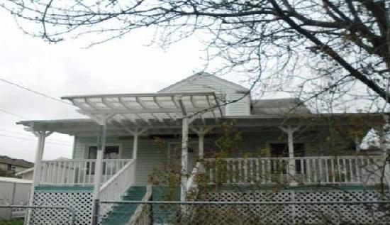 10213 19th Avenue Southwest, Seattle, WA 98146 