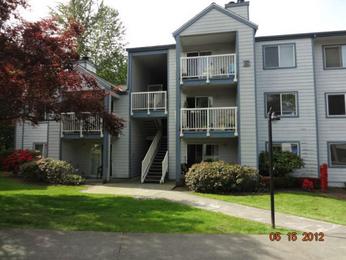 975 Aberdeen Ave NE #E 103, Renton, WA 98056 