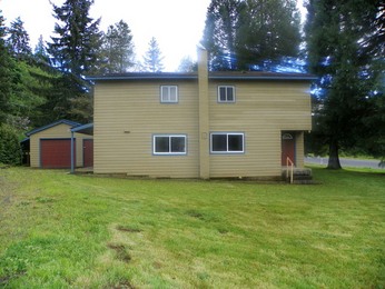 9 Elochoman Valley Road, Cathlamet, WA 98612 