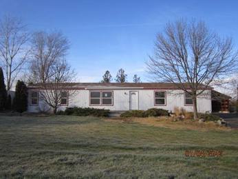 2102 Selah Loop Rd, Selah, WA 98942 