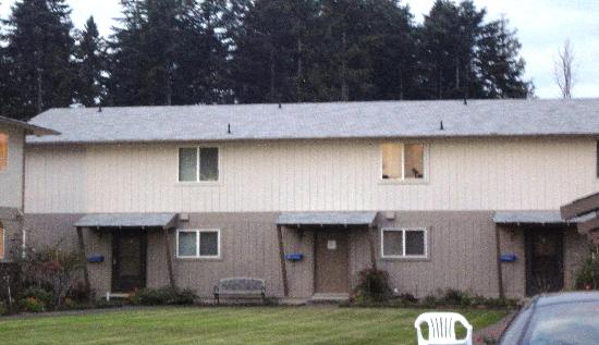 4827 S 56th St Unit 3, Tacoma, WA 98409 