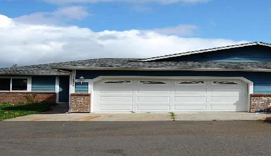 16814 16816 32nd Avenue East, Tacoma, WA 98446 