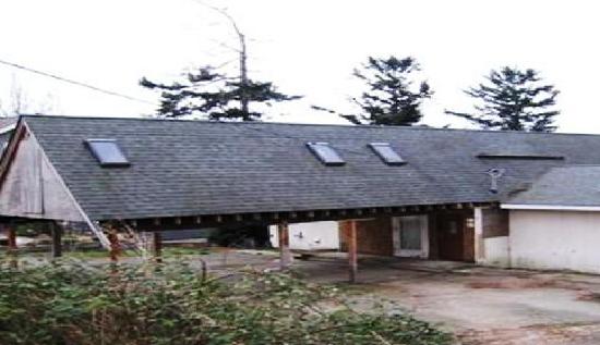 901 South 258th Place, Des Moines, WA 98198 