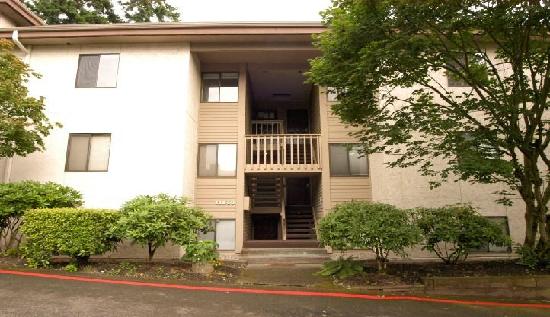 11640 100th Avenue Northeast #303, Kirkland, WA 98034 