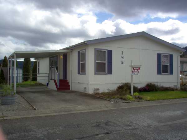 145 Birch Dr, Enumclaw, WA 98022 