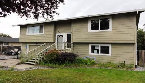 1510 52nd Street NE, Tacoma, WA 98422 