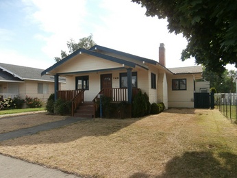709 S 11th Avenue, Yakima, WA 98902 