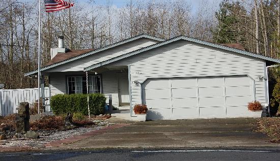 11810 155th Street Court East, Puyallup, WA 98374 