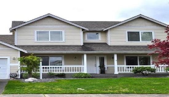 16614 135th Avenue East, Puyallup, WA 98374 