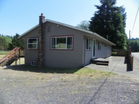 216 Wren Loop Road, Castle Rock, WA 98611 