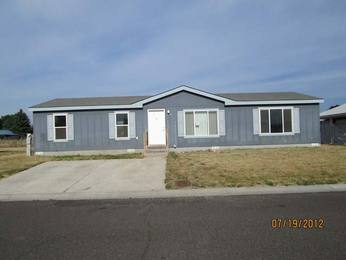 2104 S 61st Ave, Union Gap, WA 98903 