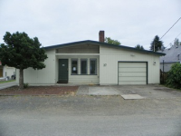 37 Cherry Street NW, Castle Rock, WA 98611 