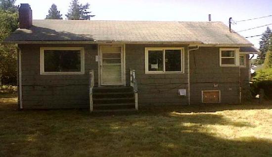 13203 S 10th Ave, Burien, WA 98168 