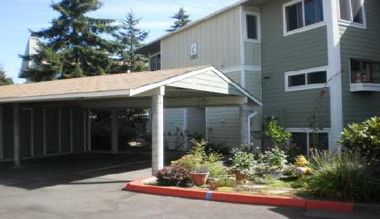 2417 South 222nd Street C-23, Des Moines, WA 98198 