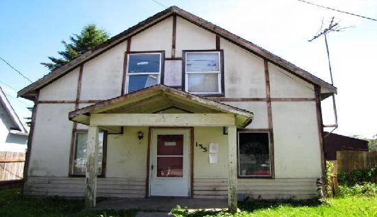 133 Northwest Shintaffer Street, Castle Rock, WA 98611 