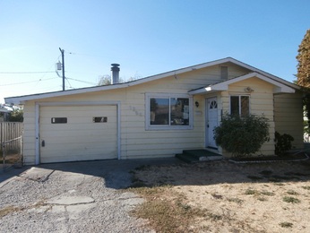 1324 Swan Avenue, Yakima, WA 98902 