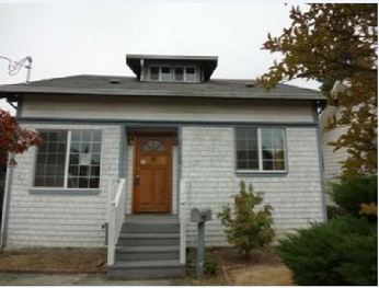 8123 49th Ave S, Seattle, WA 98118 