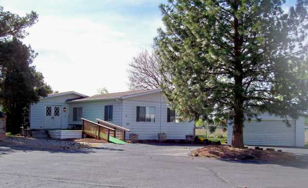 4815 Airway Dr NE #40, Moses Lake, WA 98837 