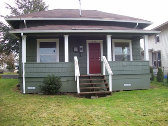 209 11th Street, Raymond, WA 98577 