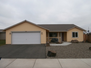 2206 N Cobblefield Street, Ellensburg, WA 98926 