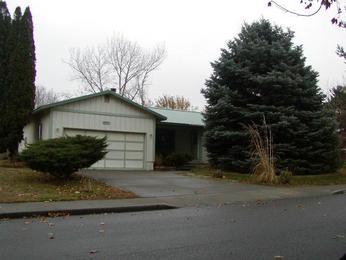 1707 S Lincoln St, Kennewick, WA 99338 