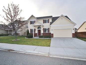 122 S Louisiana Street, Kennewick, WA 99336 