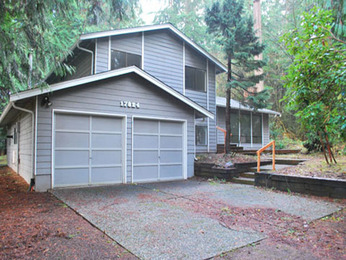 17824 182nd Avenue NE, Woodinville, WA 98072 