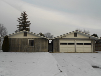 215 S Moen Street, Greenacres, WA 99016 