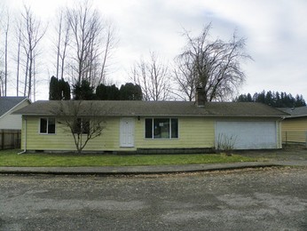 403 Brierwood Court SE, Castle Rock, WA 98611 