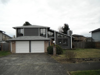 631 Chinook Avenue S, Pacific, WA 98047 