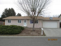 1003 Bloom Avenue, Grandview, WA 98930 