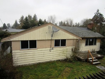 1004 SW 108th Street, Seattle, WA 98146 