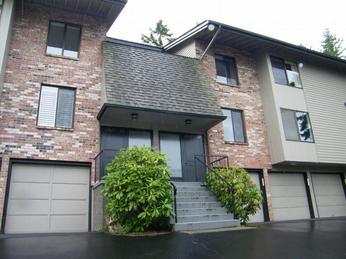 13521 Linden Ave N 102, Seattle, WA 98133 
