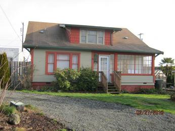 1011 W 11th St, Port Angeles, WA 98363 