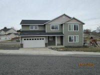 204 W 53rd Ave, Kennewick, WA 99337 