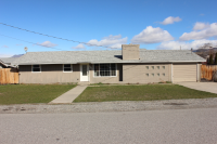 203 First St Se, East Wenatchee, WA 98802 