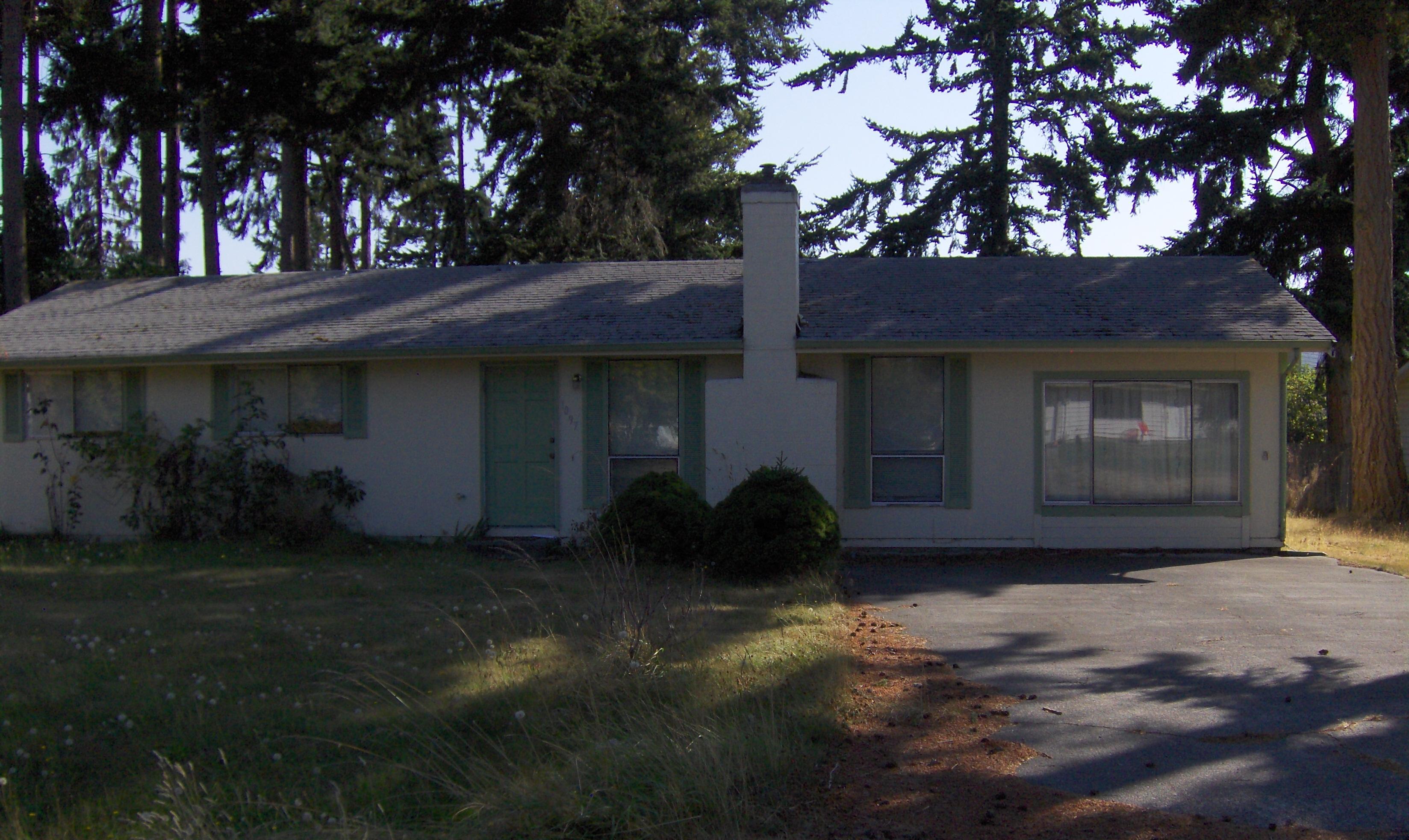 1097 Greenwood Street, Oak Harbor, WA 98277 